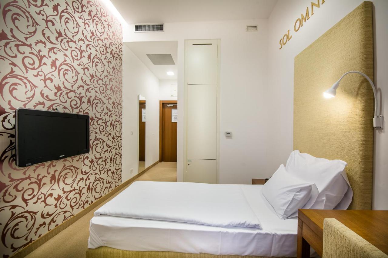 Rimske Terme Resort - Hotel Sofijin Dvor Rimske Toplice Buitenkant foto