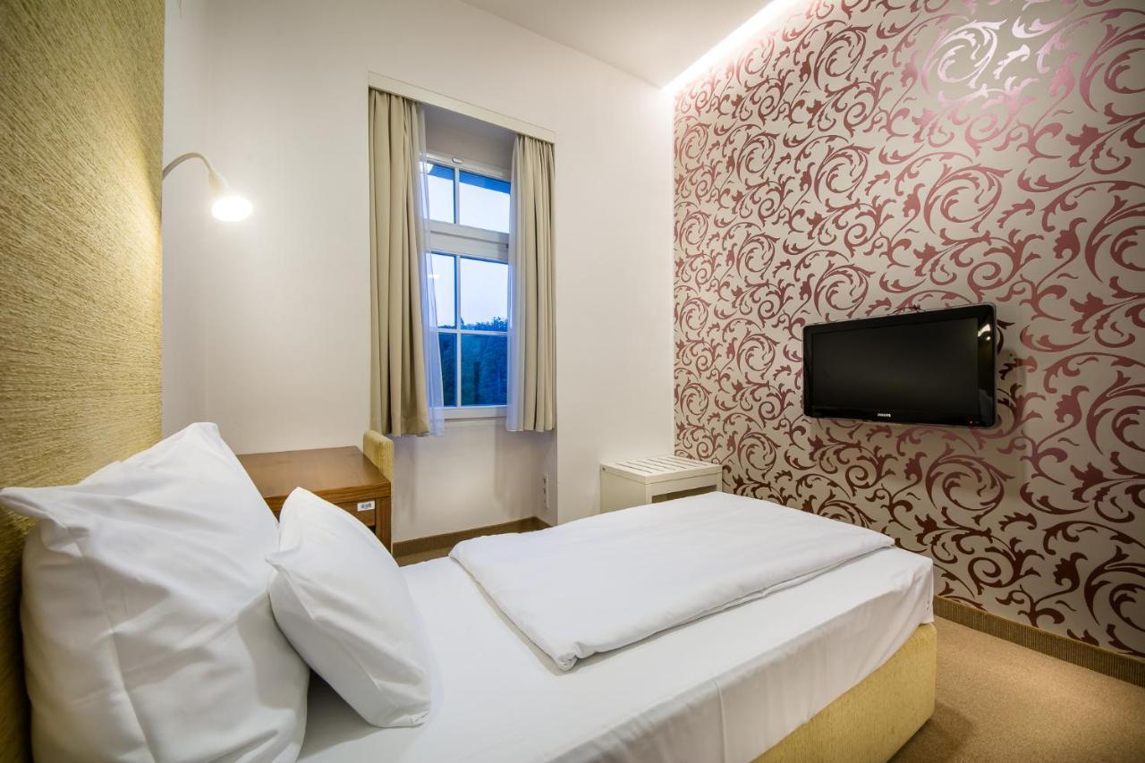 Rimske Terme Resort - Hotel Sofijin Dvor Rimske Toplice Buitenkant foto